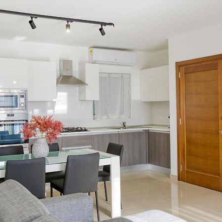 Stunning 3Br W/Country View Apartment In M'Scalak By 360 Estates Marsaskala Buitenkant foto